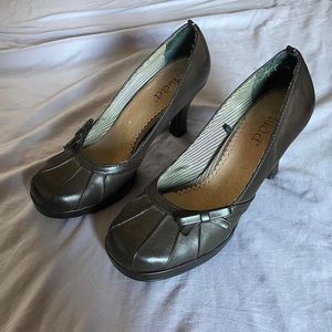 Vintage 90’s Mudd Fancy Classy Brown Faux Leather Heels with Coquette Bows